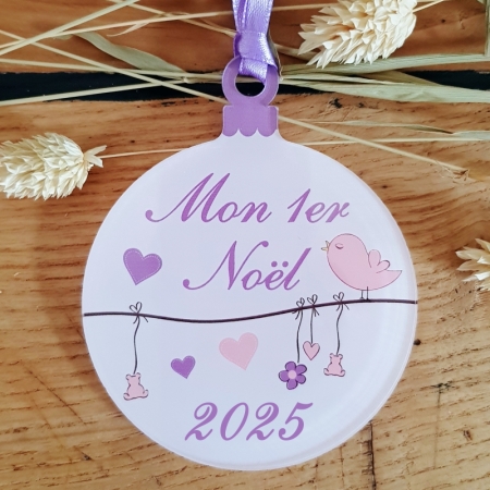 Suspension en plexiglas "Mon premier Noël", effet élégant sur le sapin.