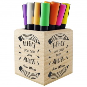 Pot à crayons en bois avec impression du prénom de la maîtresse - cadeau unique pour la fin de l'année scolaire