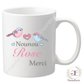 Une nounou, amatrice de thé, sera ravie avec ce mug en cadeau.