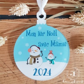 Pour un 1er Noël avec Mamie, personnalisez cette décoration plexi, fabriquée en France.