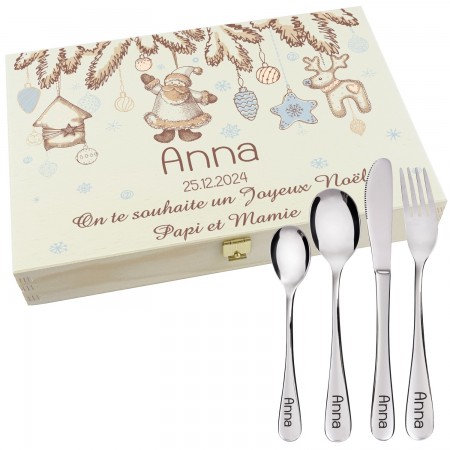 Coffret bois avec couverts personnalisés. La cadeau idéal pour le 1er noël de votre enfant