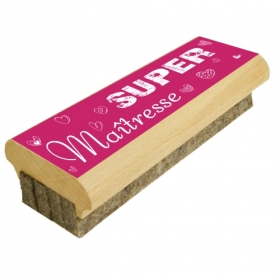 Offrez lors d'une Kermesse, à une super maîtresse, une brosse à tableau rose étoilée.