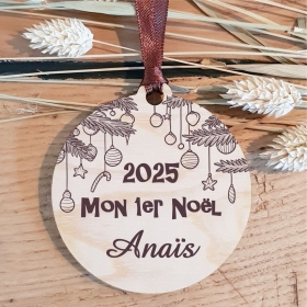 Boule personnalisée en bois clair "Mon premier Noël et l'année de naissance", décoration de sapin unique.