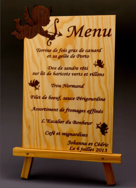 Menu Ange en bois - Cadeau personnalise personnalisable - 1 Menu Ange en bois - Cadeau personnalise personnalisable - 1