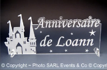 Déco de Table - ANNIVERSAIRE - Château - Cadeau personnalise personnalisable - 1 Déco de Table - ANNIVERSAIRE - Château - Cadeau personnalise personnalisable - 1